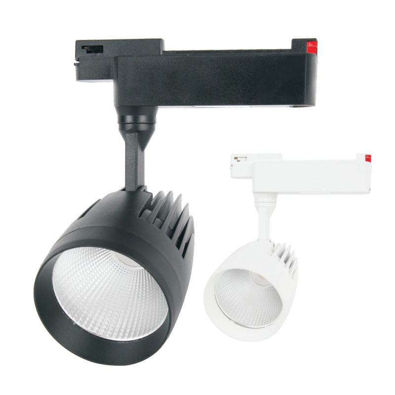 Знаете ли как да поддържате LED светлини на пистите?